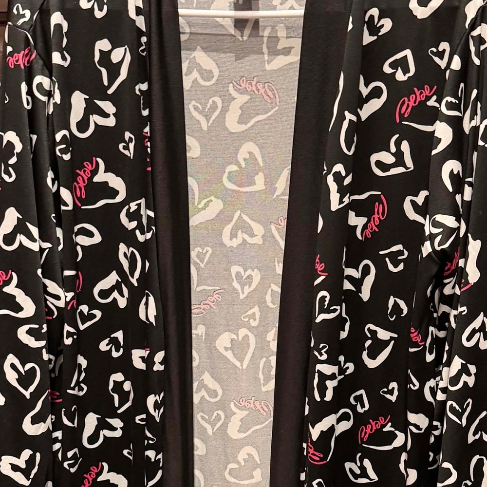 Black Heart Patterned robe MEDIUM - Picture 4 of 5
